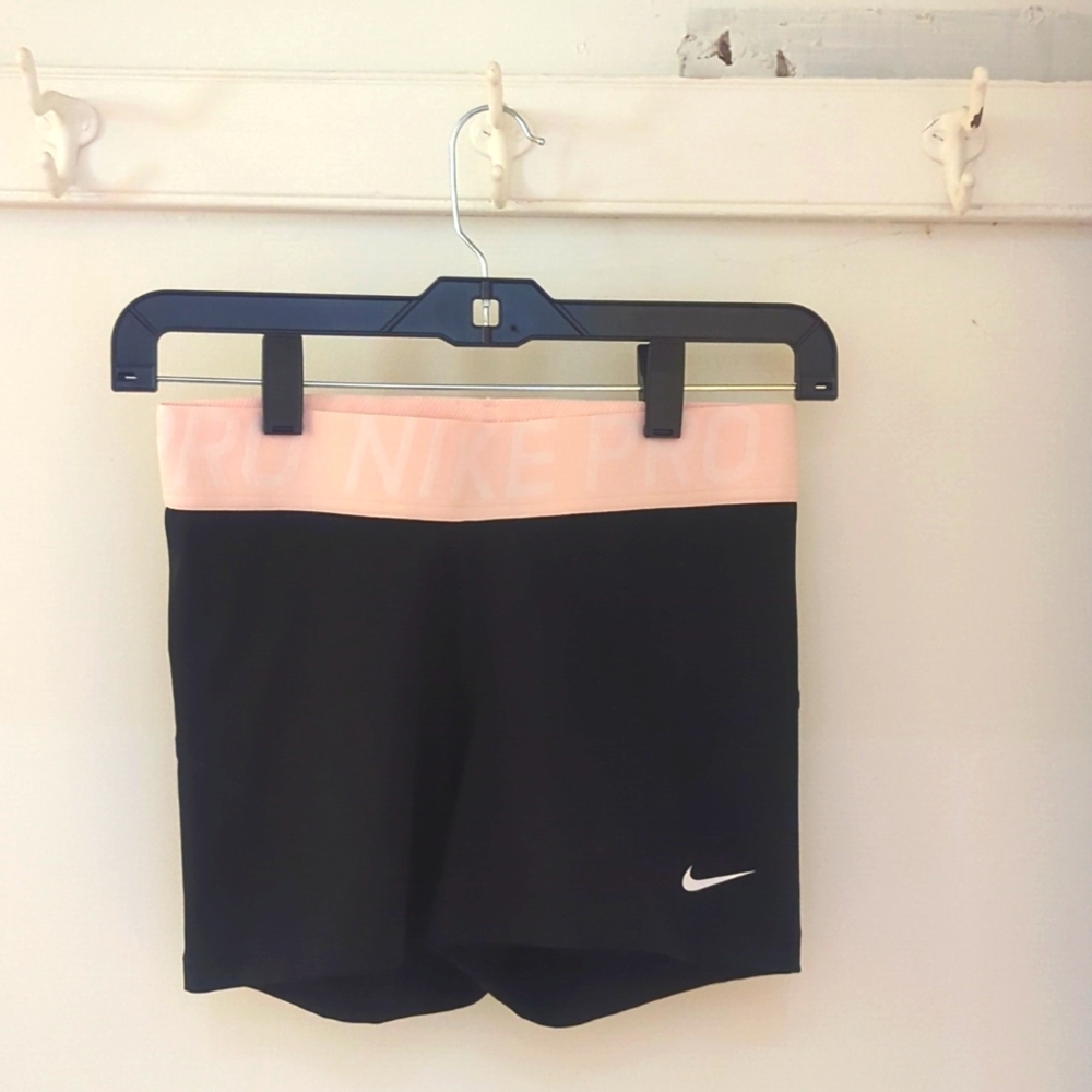 Nike Women's Pro 3” Shorts